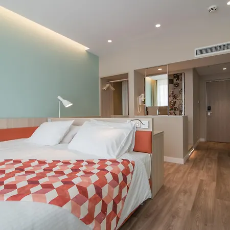 Hotel Brown Kubic, A Member Of Brown Atenas