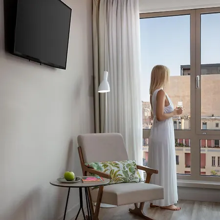Hotel Casual Kubic 4*